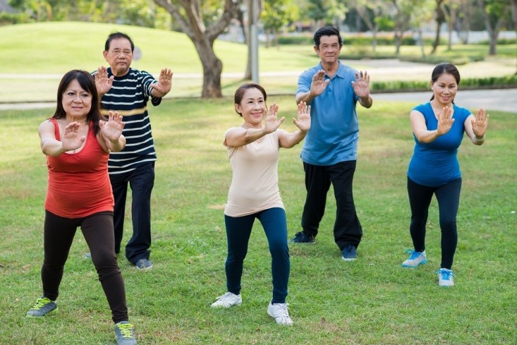Tăng cường vận động để tránh viêm phổi và viêm phổi tắc nghẽn mạn tính COPD