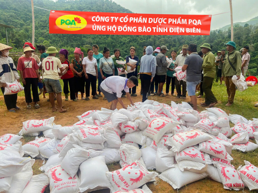 Ủng hộ bão lũ điện biên 4