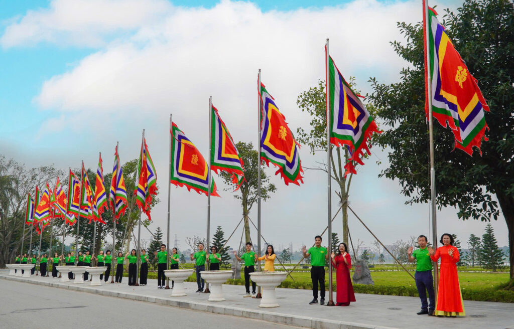 Dược phẩm PQA tại Lễ dâng cờ Đền Trần