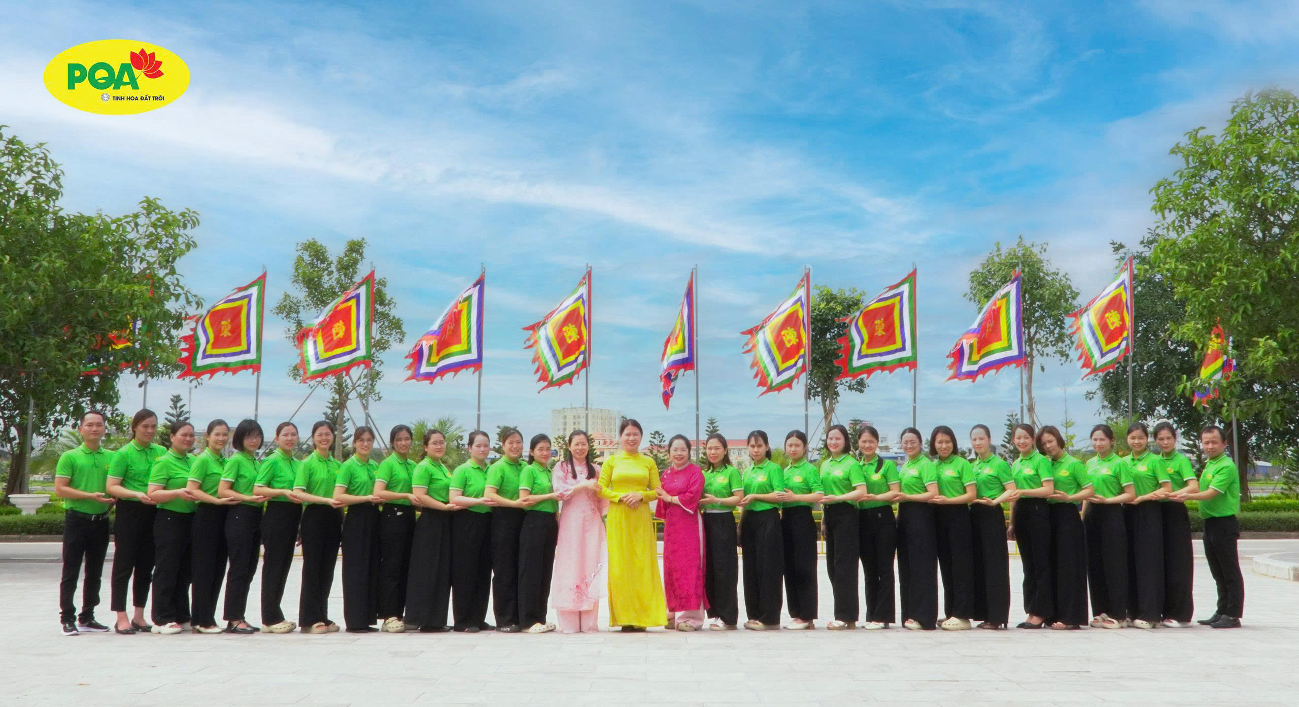 PQA thực hiện nghi lễ dâng cờ tại đền Trần