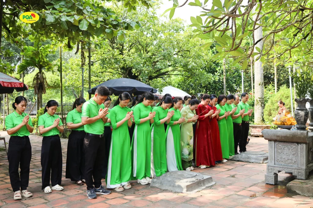 Dược phẩm PQA tại Lễ Hoàn công bồn đá Đền Trần