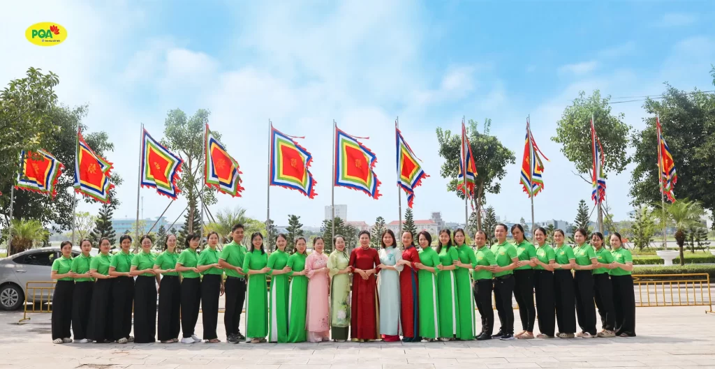 Dược phẩm PQA tại Lễ Hoàn công bồn đá Đền Trần