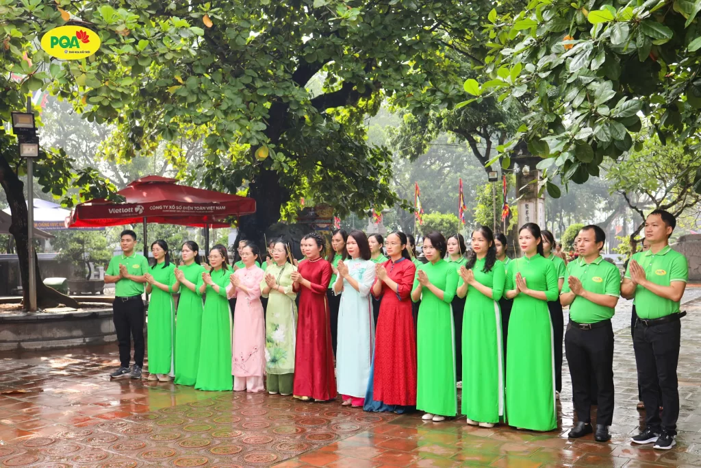 Dược phẩm PQA tại Lễ Hoàn công bồn đá Đền Trần