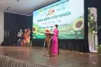 DSCC Vũ Thị Phương phát biểu tại lễ kỷ niệm 15 năm