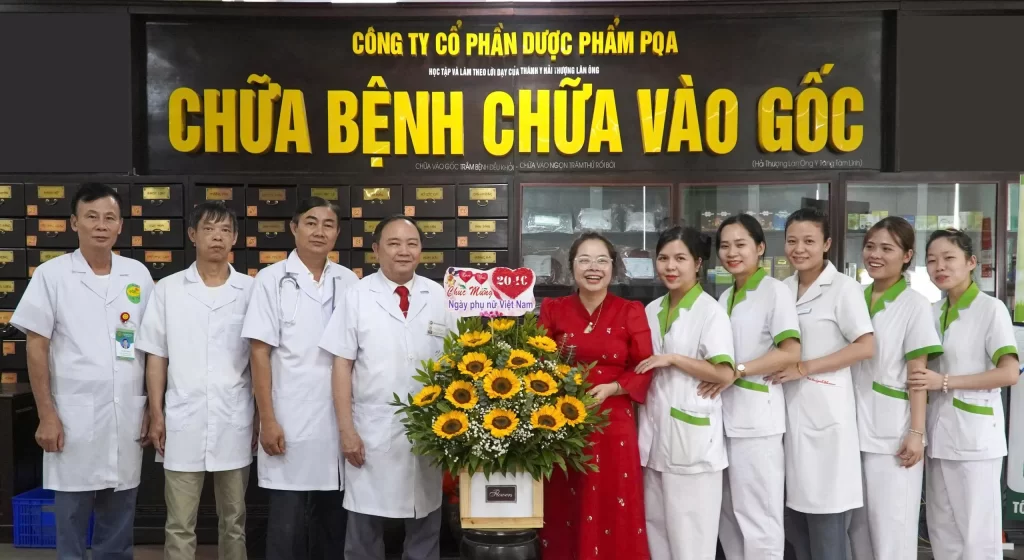 Gửi tặng bó hoa đến những bóng hồng Phòng khám đa khoa Vũ Gia Đường