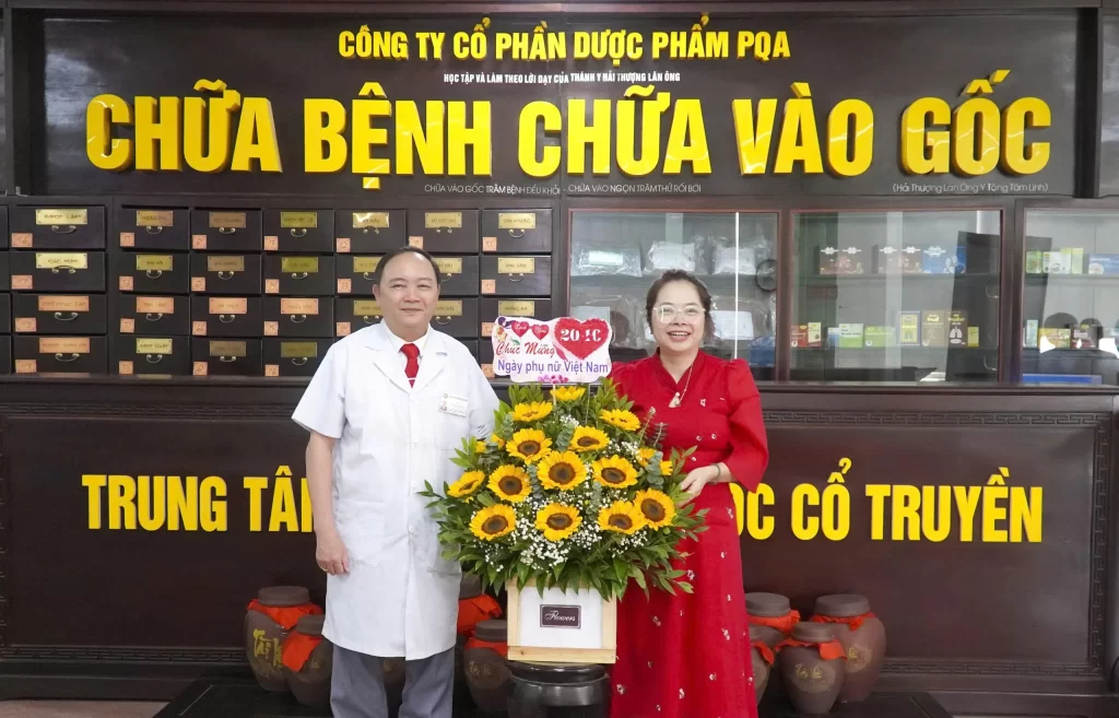 Gửi tặng bó hoa đến những bóng hồng Phòng khám đa khoa Vũ Gia Đường