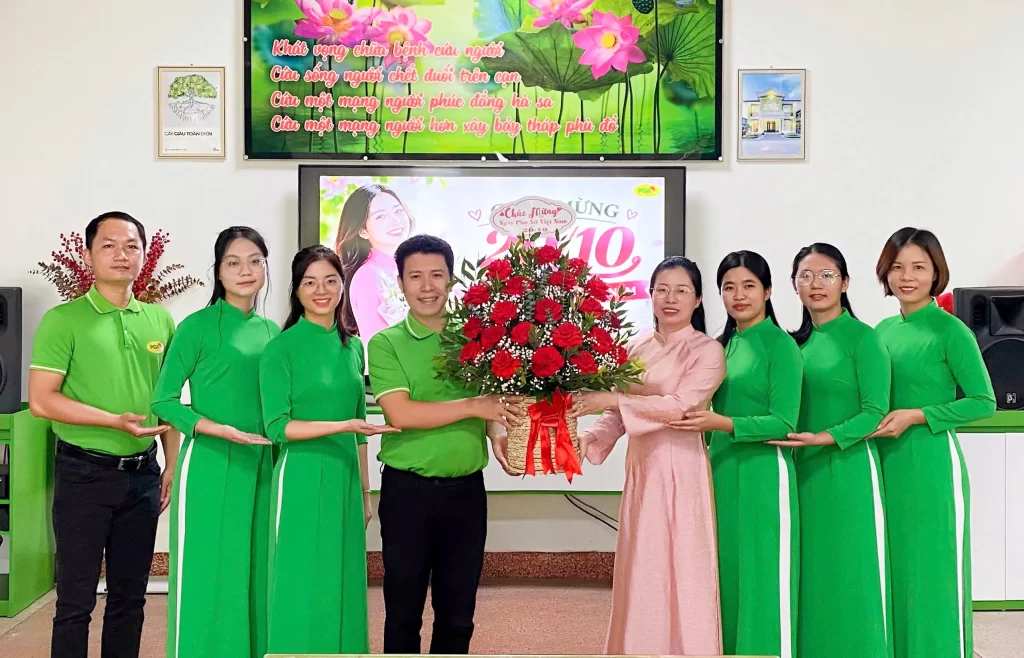 PQA Chúc mừng ngày Phụ nữ Việt Nam